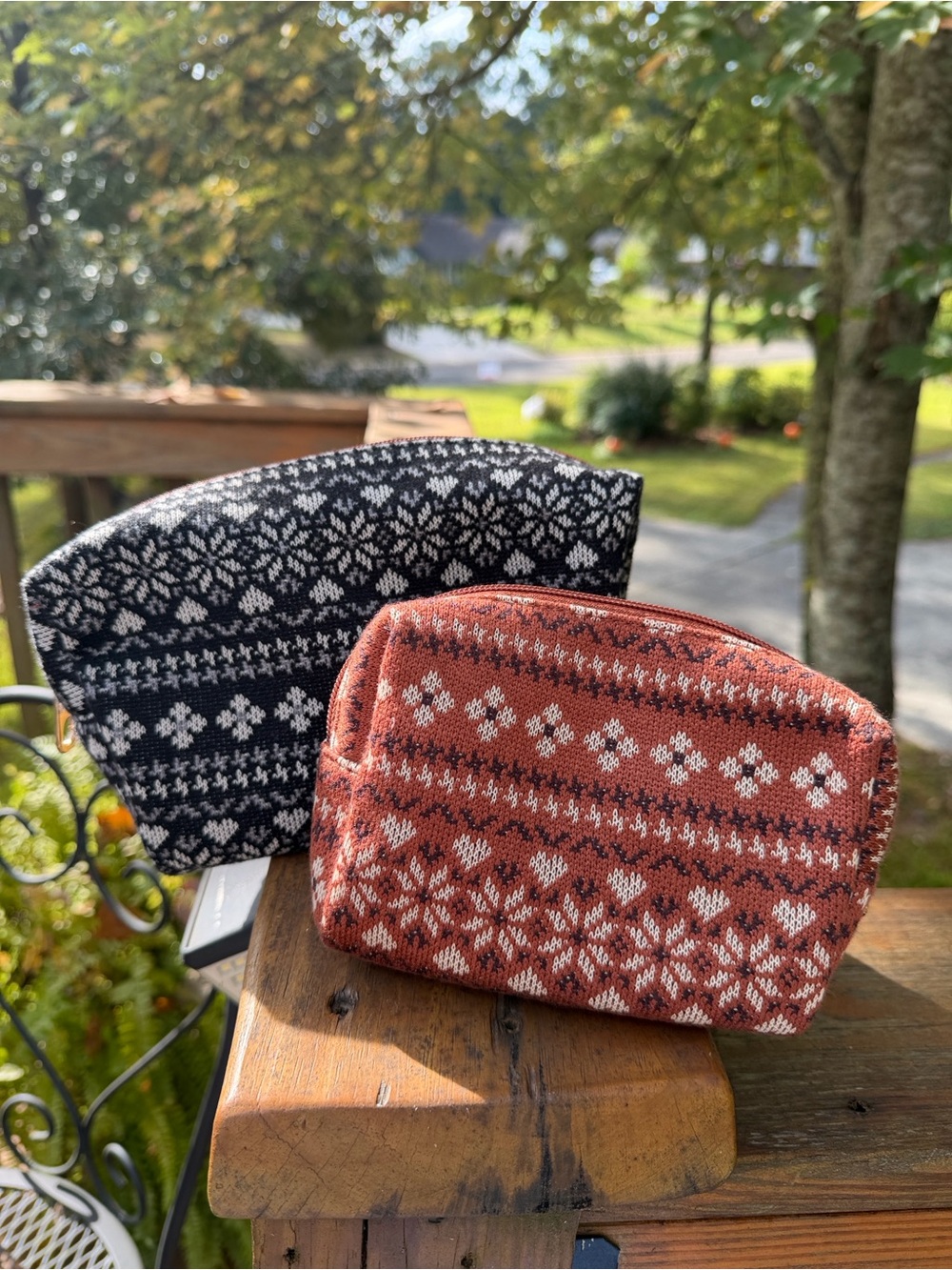 Universal Thread Set of 2 Nordic Knit Pattern Cosmetic Pouch